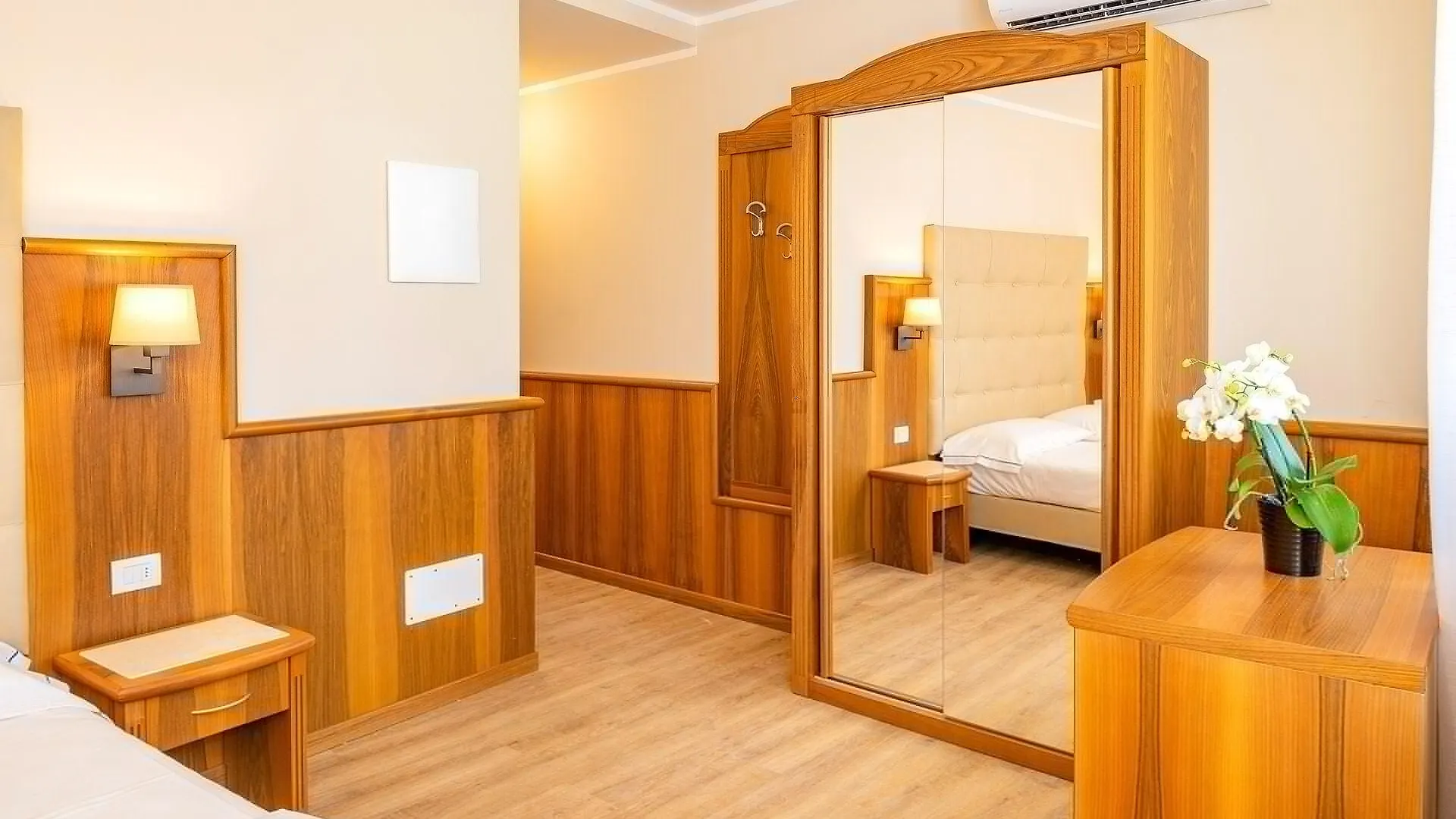 Hotel Centrale Garda  Italy