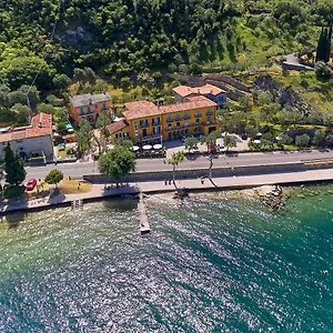 Del Garda ** טורי דל בנקו
