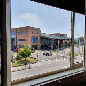 Venice Airport Bed ***** טרוויסו