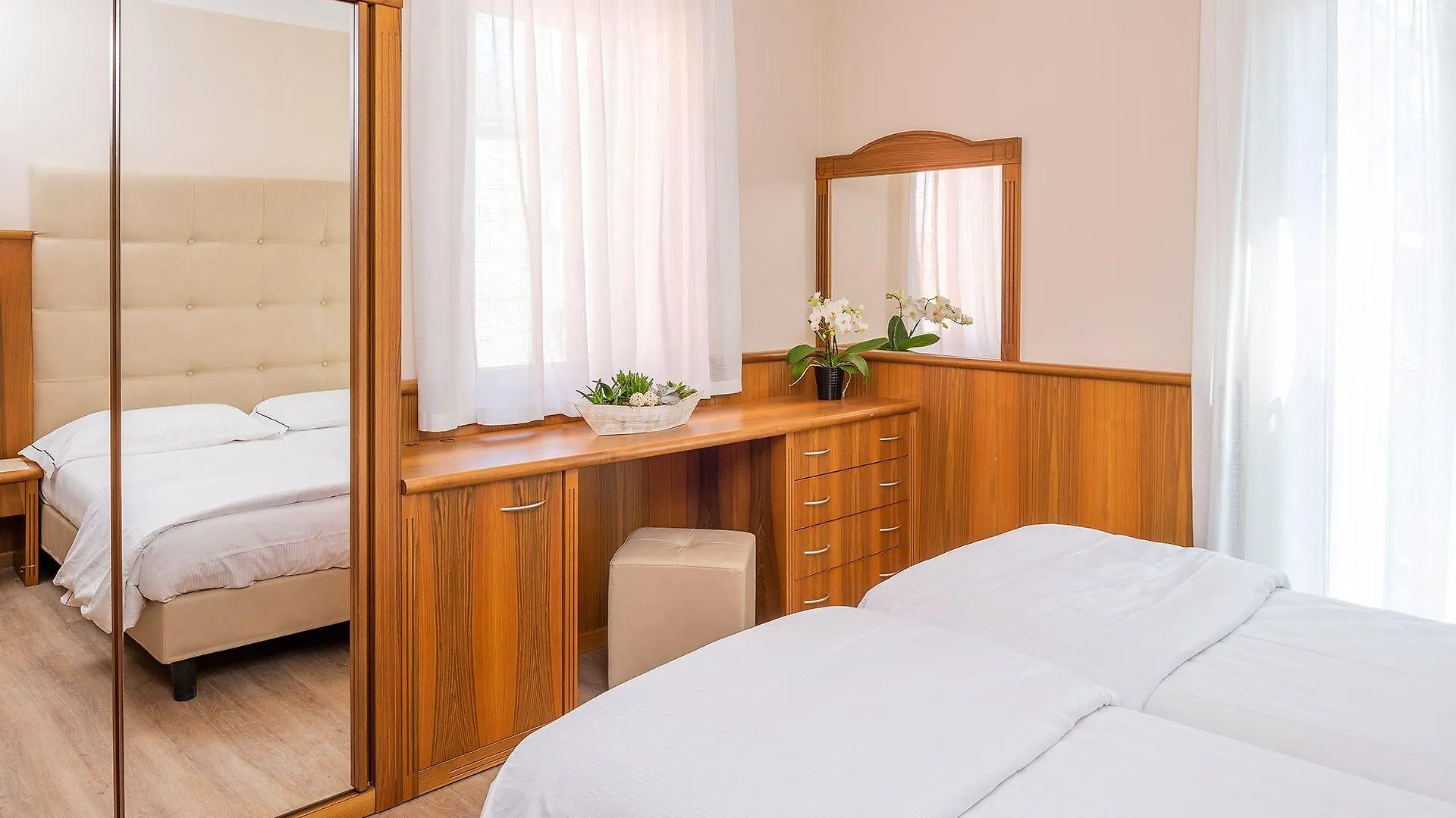 Hotel Centrale Garda
